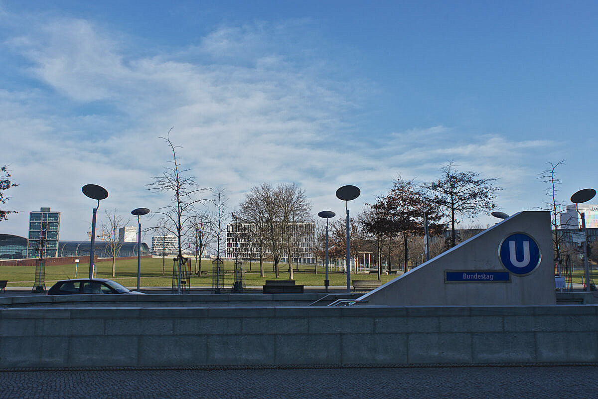 U-bahn station and street lamps near the Bundestag in Berlin