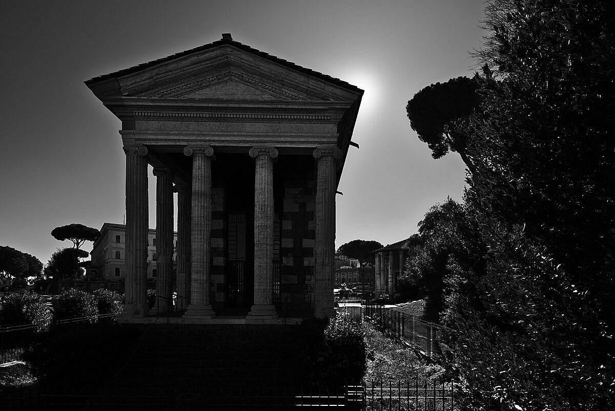 The Roman temples of Portunus and Hercules in the Forum Agrario in Rome
