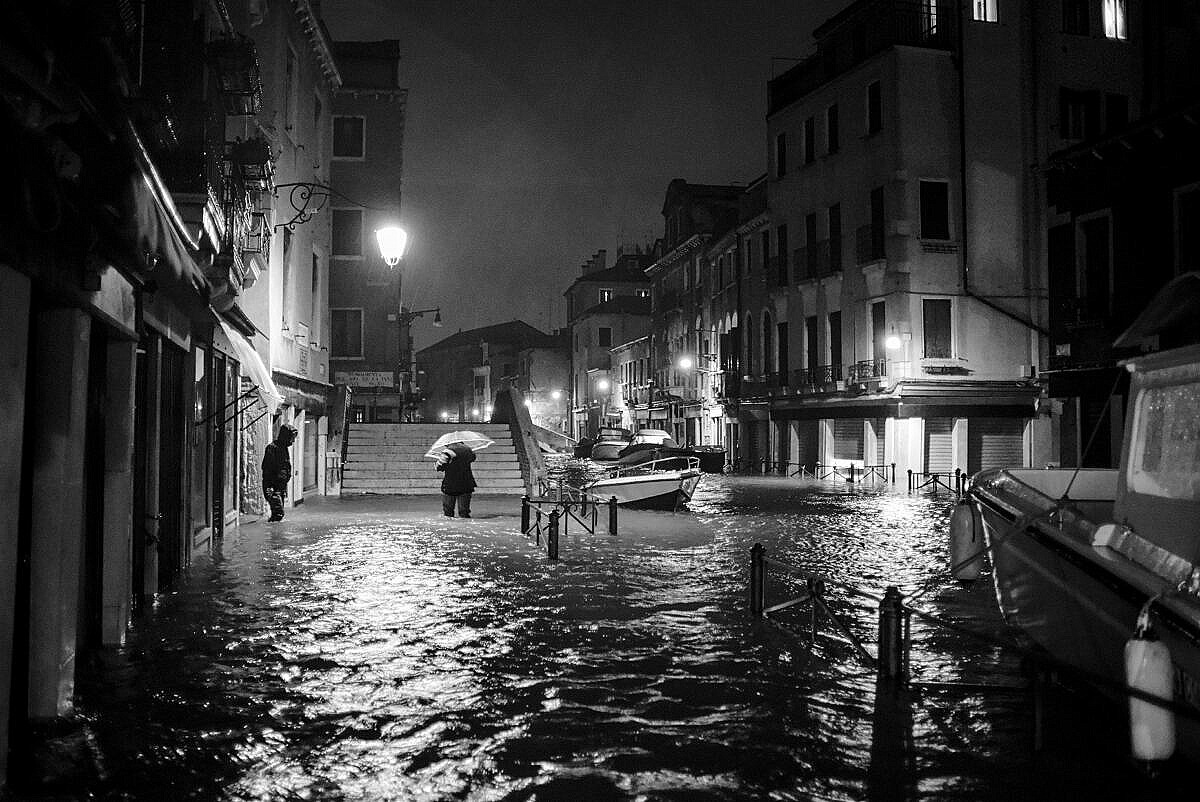 High tide - Venice under water - flooding by night